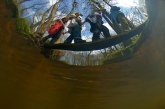 Wanderers crossing the brook , Anlooërdiepje